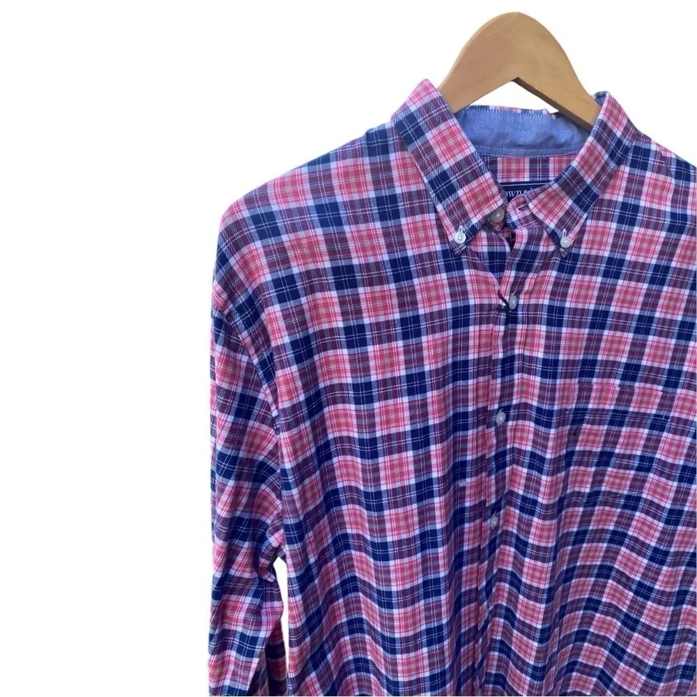 Crown & Ivy NWT Classic Fit Pink Blue Button Down Blouse I Size: L - Picture 2 of 9